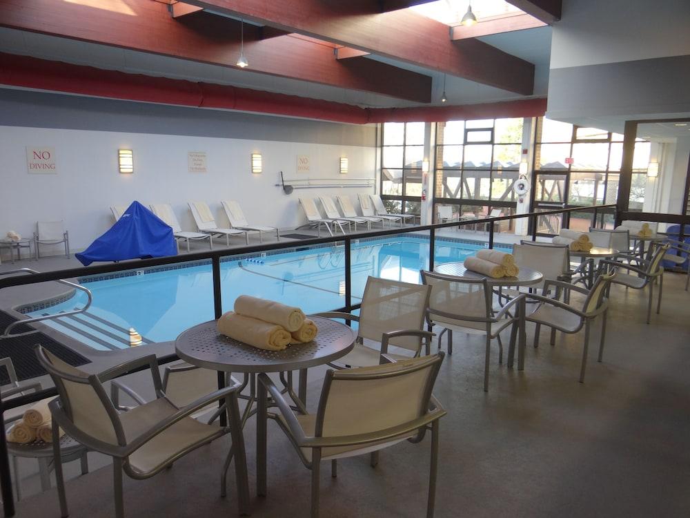Doubletree By Hilton Boston/Westborough Hotel Exterior photo