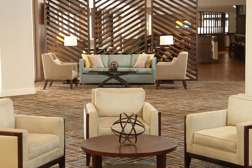 Doubletree By Hilton Boston/Westborough Hotel Exterior photo