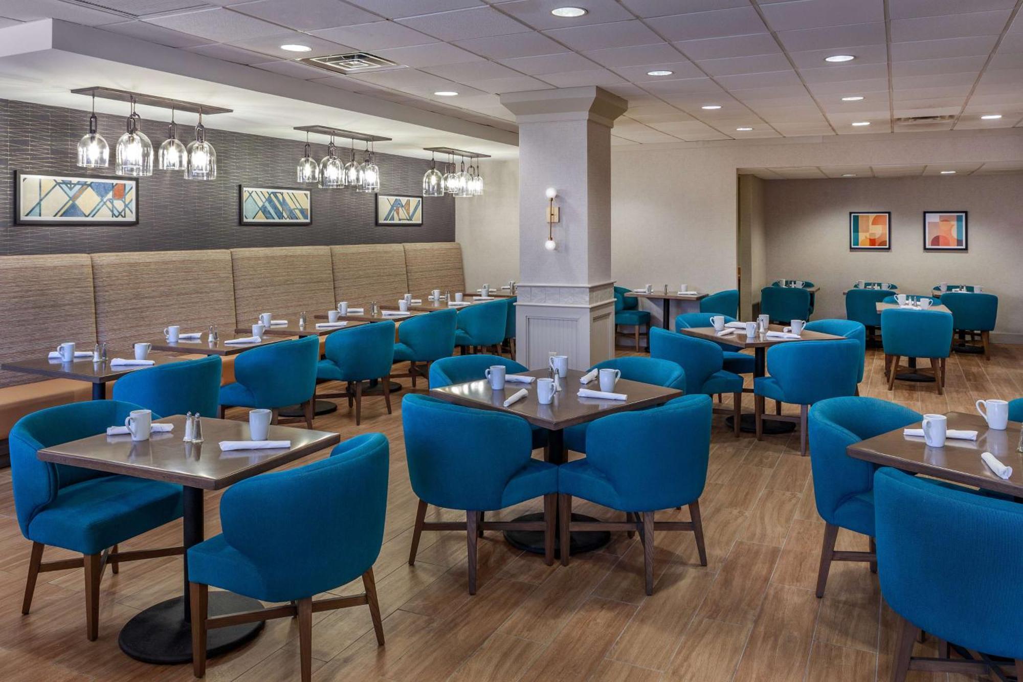 Doubletree By Hilton Boston/Westborough Hotel Exterior photo