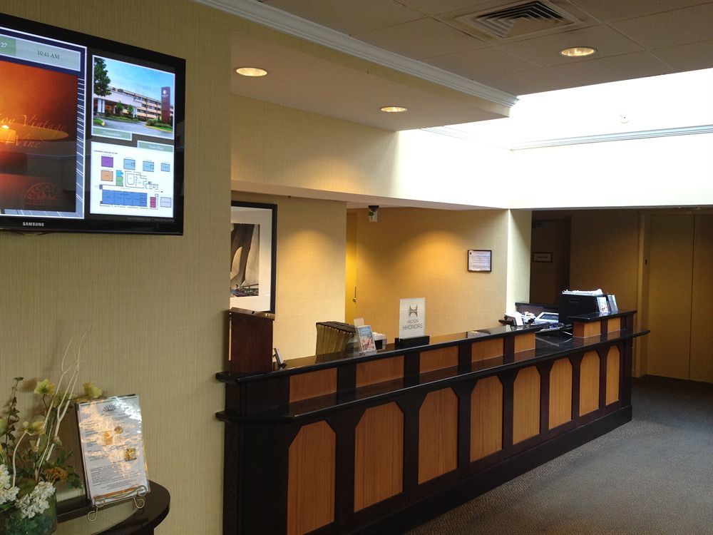 Doubletree By Hilton Boston/Westborough Hotel Exterior photo