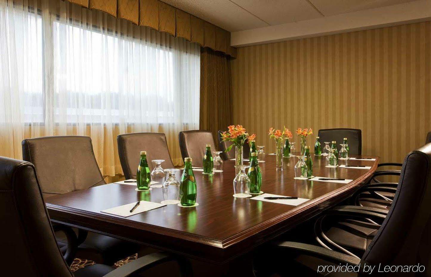 Doubletree By Hilton Boston/Westborough Hotel Exterior photo
